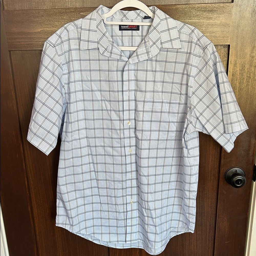 Roundtree & York travelSMART Men's White and Blue Checkered Shirt